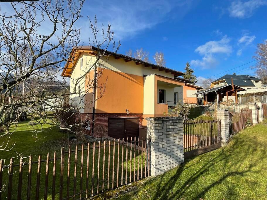 Villa Oddych Pri Martinskych Holiach /Mountains Vacation Extérieur photo